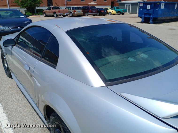 image for item DQ7168 2000 Ford Mustang GT 