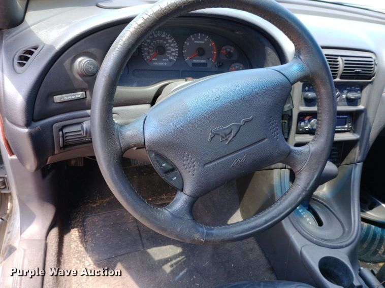 image for item DQ7168 2000 Ford Mustang GT 