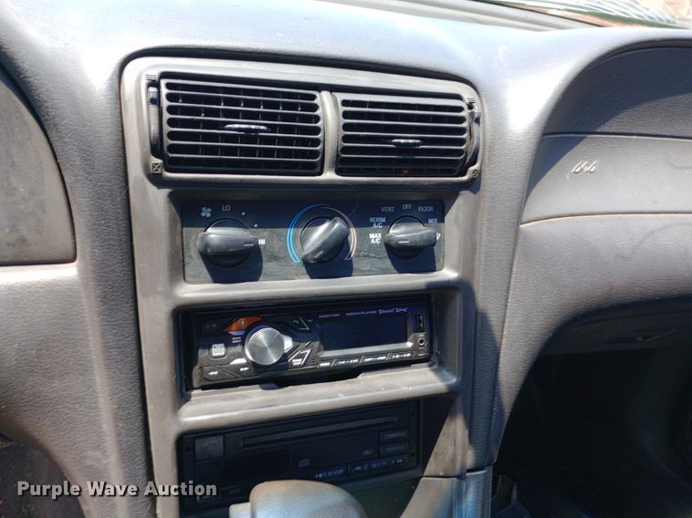 image for item DQ7168 2000 Ford Mustang GT 