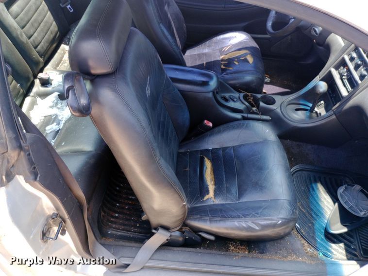 image for item DQ7168 2000 Ford Mustang GT 