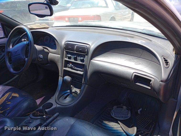 image for item DQ7168 2000 Ford Mustang GT 