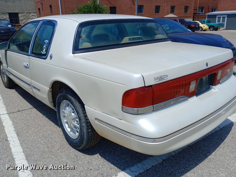 image for item DQ7170 1997 Mercury Cougar XR7 