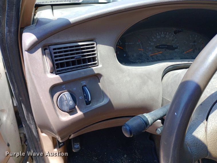 image for item DQ7170 1997 Mercury Cougar XR7 