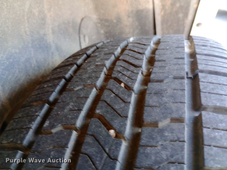 image for item DQ7172 2006 Ford Explorer Eddie Bauer SUV