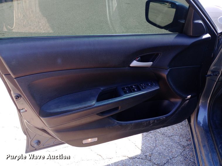 image for item DQ7174 2011 Honda Accord Special Edition 