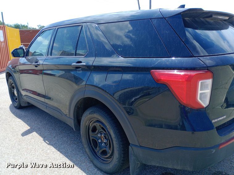 image for item DQ7175 2020 Ford Explorer Police Interceptor SUV