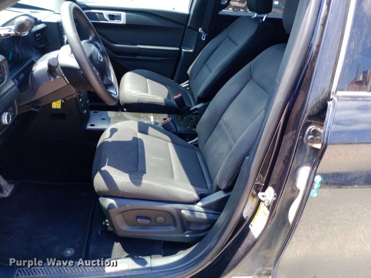 image for item DQ7175 2020 Ford Explorer Police Interceptor SUV