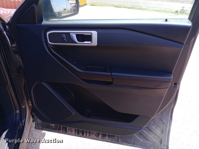 image for item DQ7175 2020 Ford Explorer Police Interceptor SUV