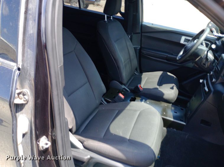 image for item DQ7175 2020 Ford Explorer Police Interceptor SUV