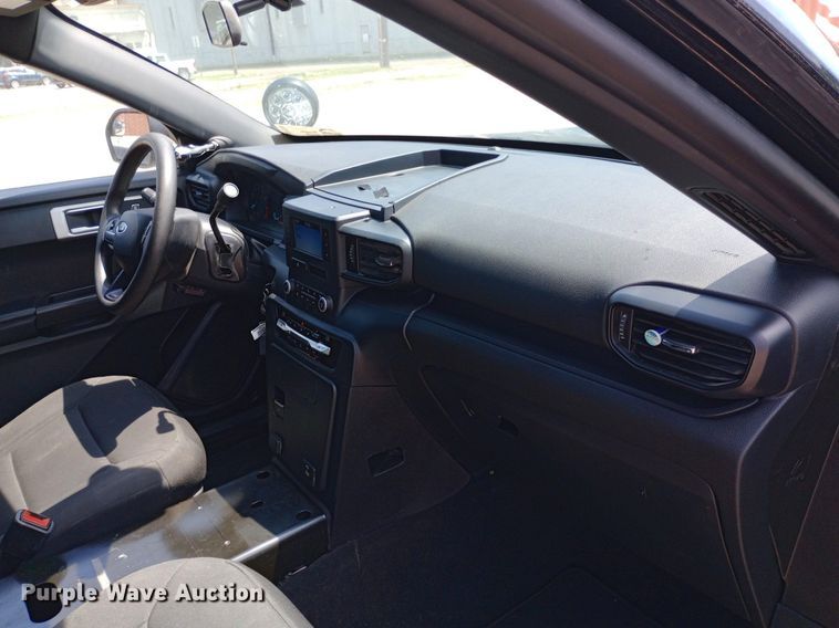 image for item DQ7175 2020 Ford Explorer Police Interceptor SUV
