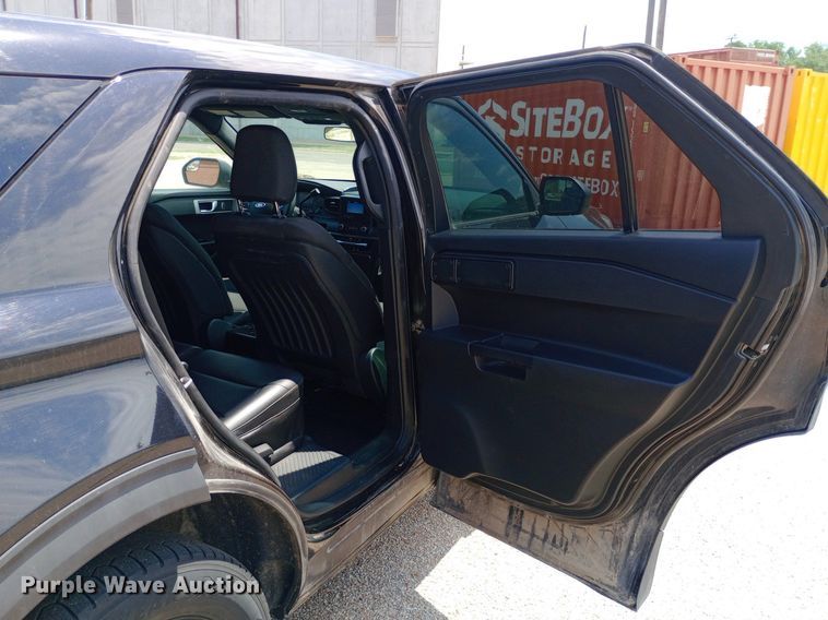 image for item DQ7175 2020 Ford Explorer Police Interceptor SUV