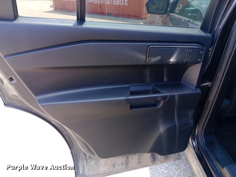 image for item DQ7175 2020 Ford Explorer Police Interceptor SUV