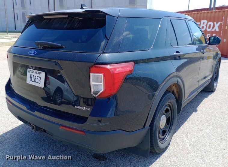 image for item DQ7176 2021 Ford Explorer Police Interceptor SUV