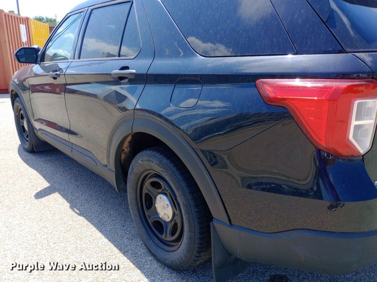 image for item DQ7176 2021 Ford Explorer Police Interceptor SUV