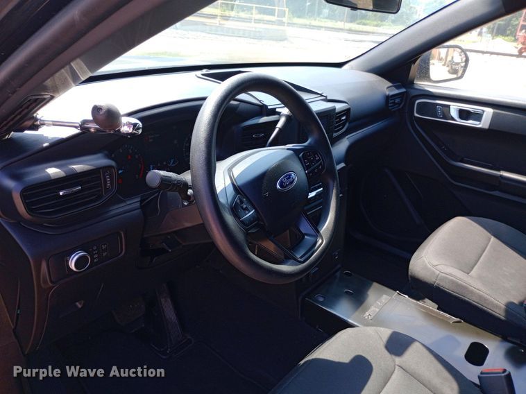 image for item DQ7176 2021 Ford Explorer Police Interceptor SUV