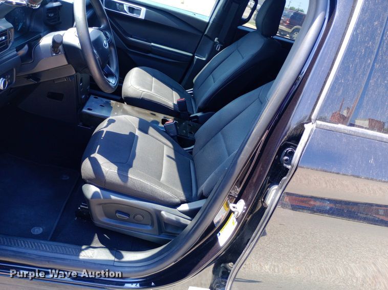 image for item DQ7177 2020 Ford Explorer Police Interceptor SUV
