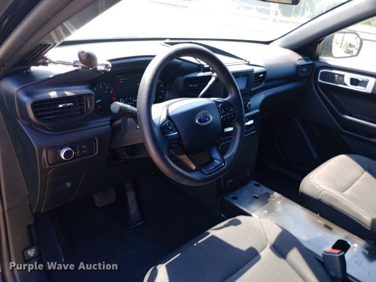 image for item DQ7177 2020 Ford Explorer Police Interceptor SUV