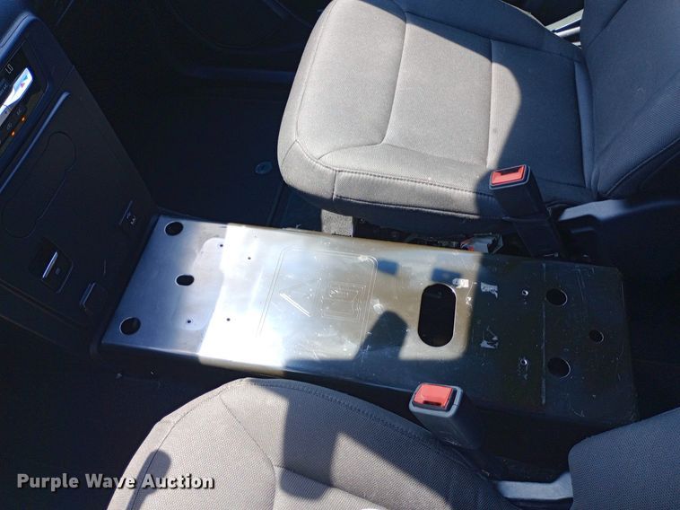 image for item DQ7177 2020 Ford Explorer Police Interceptor SUV