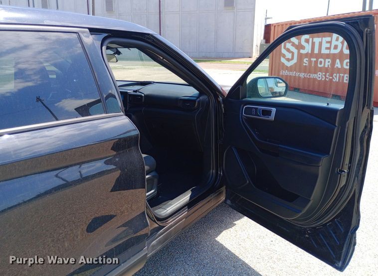 image for item DQ7177 2020 Ford Explorer Police Interceptor SUV