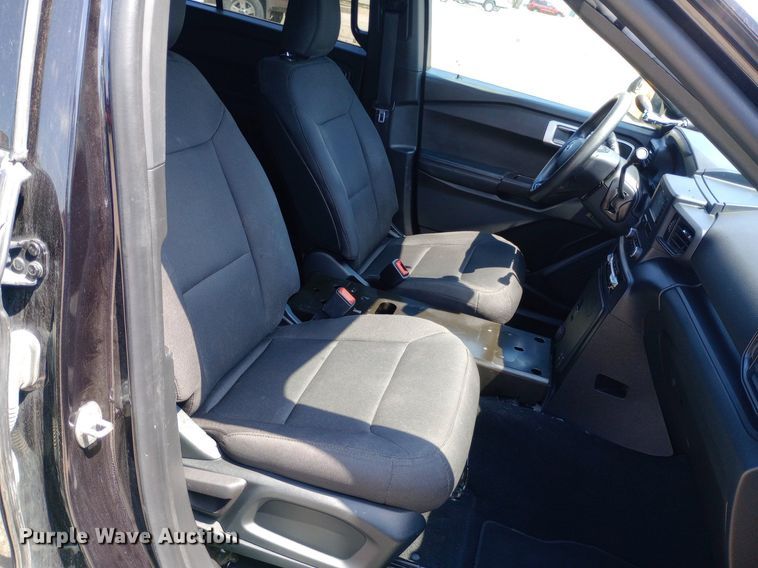 image for item DQ7177 2020 Ford Explorer Police Interceptor SUV