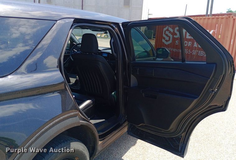 image for item DQ7177 2020 Ford Explorer Police Interceptor SUV