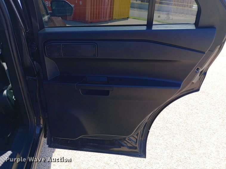 image for item DQ7177 2020 Ford Explorer Police Interceptor SUV