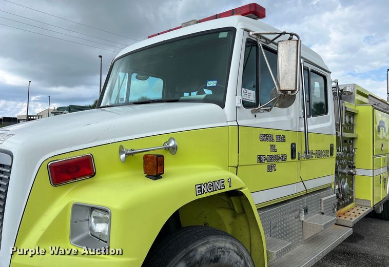 image for item DS3117 1999 Freightliner pumper fire truck