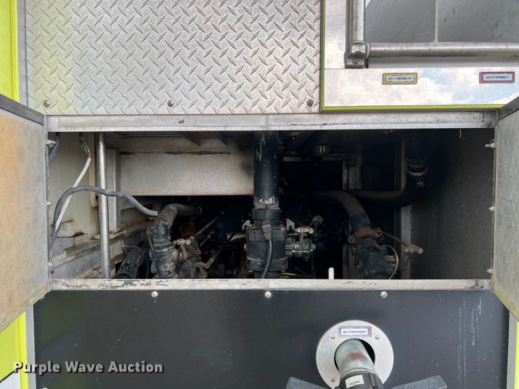 image for item DS3117 1999 Freightliner pumper fire truck