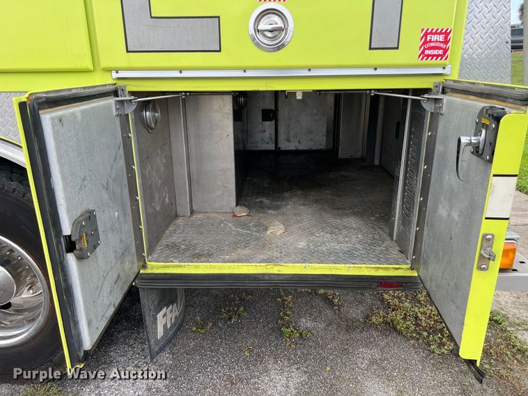 image for item DS3117 1999 Freightliner pumper fire truck