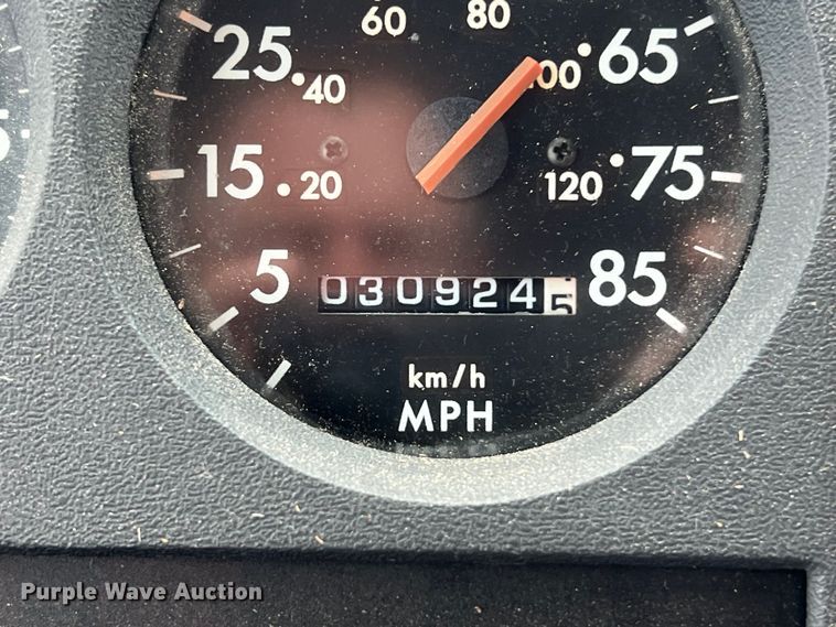 image for item DS3117 1999 Freightliner pumper fire truck