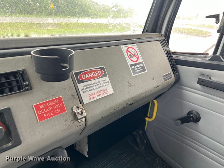 image for item DS3117 1999 Freightliner pumper fire truck