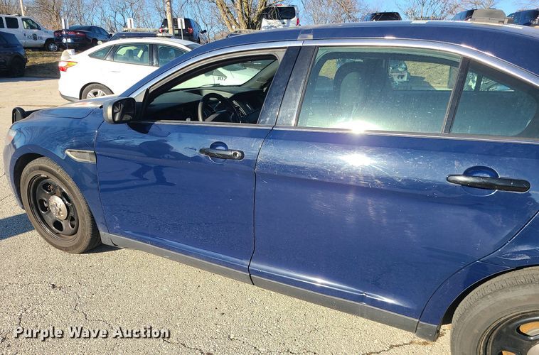 image for item DS7280 2013 Ford Taurus Police Interceptor 