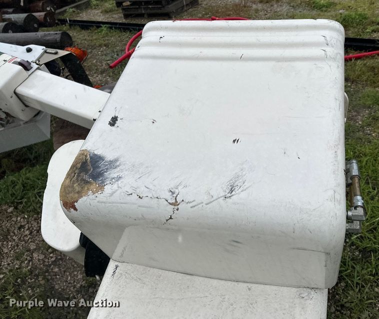 image for item DX0673 2011 Terex  Hi-Ranger LT-40 bucket lift