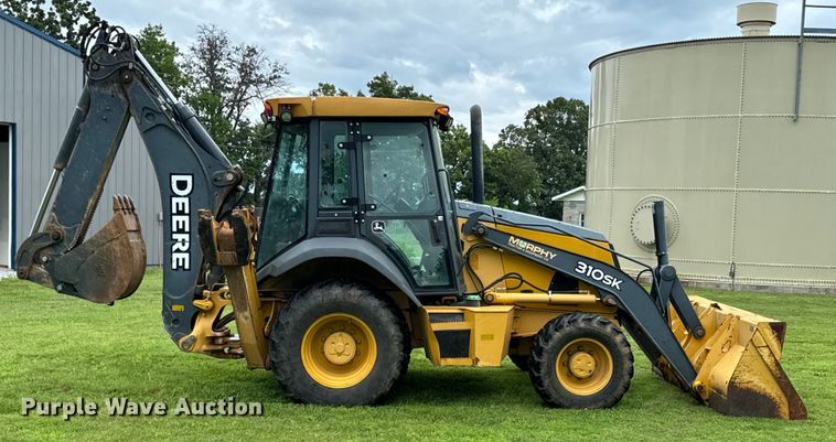 image for item DX0674 2014 John Deere 310SK backhoe