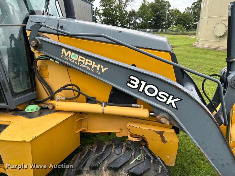 image for item DX0674 2014 John Deere 310SK backhoe