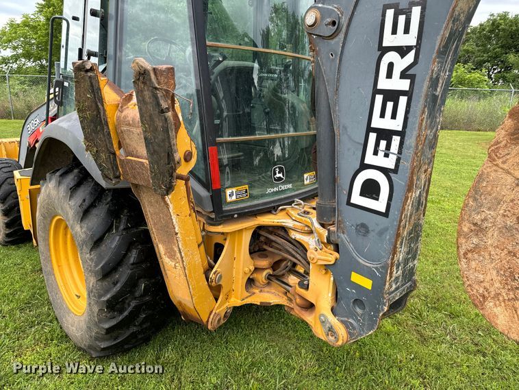 image for item DX0674 2014 John Deere 310SK backhoe