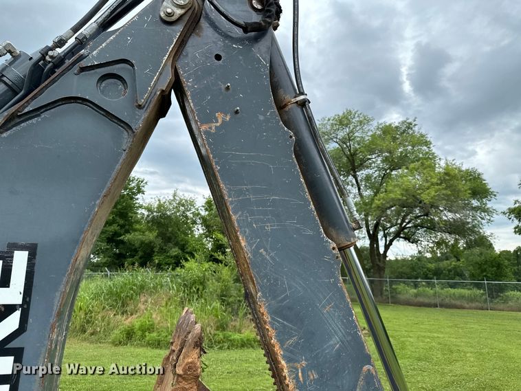 image for item DX0674 2014 John Deere 310SK backhoe