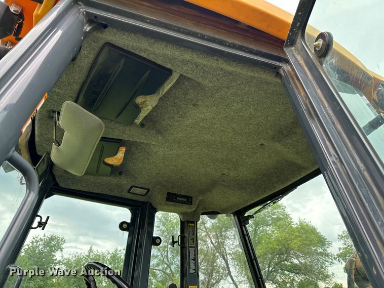 image for item DX0674 2014 John Deere 310SK backhoe