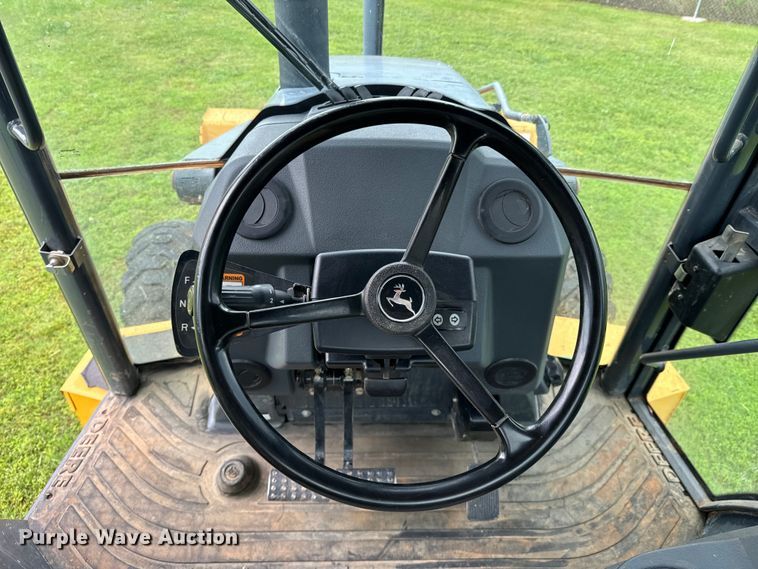 image for item DX0674 2014 John Deere 310SK backhoe