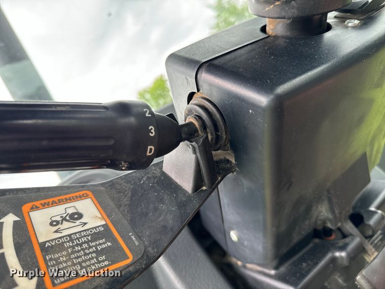 image for item DX0674 2014 John Deere 310SK backhoe