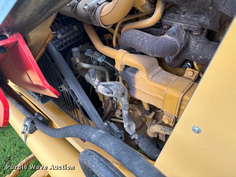 image for item DX0674 2014 John Deere 310SK backhoe