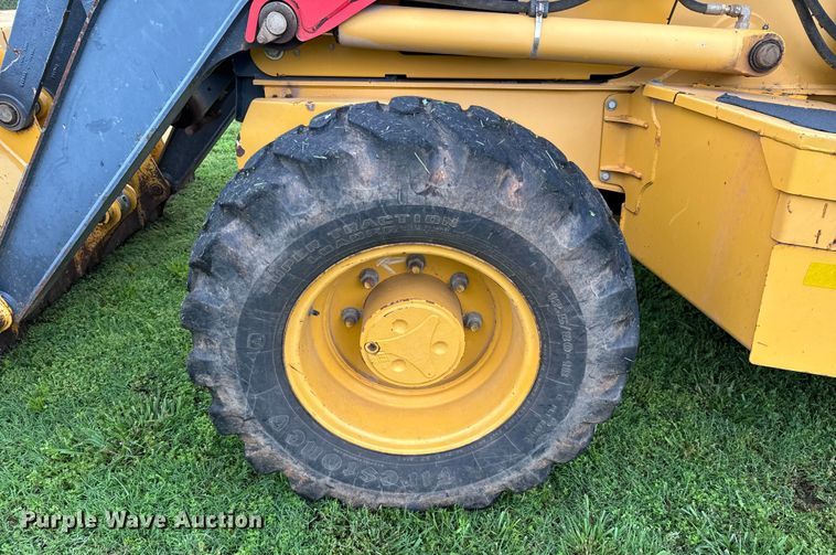 image for item DX0674 2014 John Deere 310SK backhoe