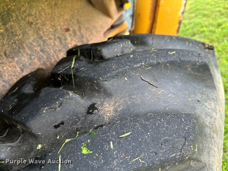 image for item DX0674 2014 John Deere 310SK backhoe