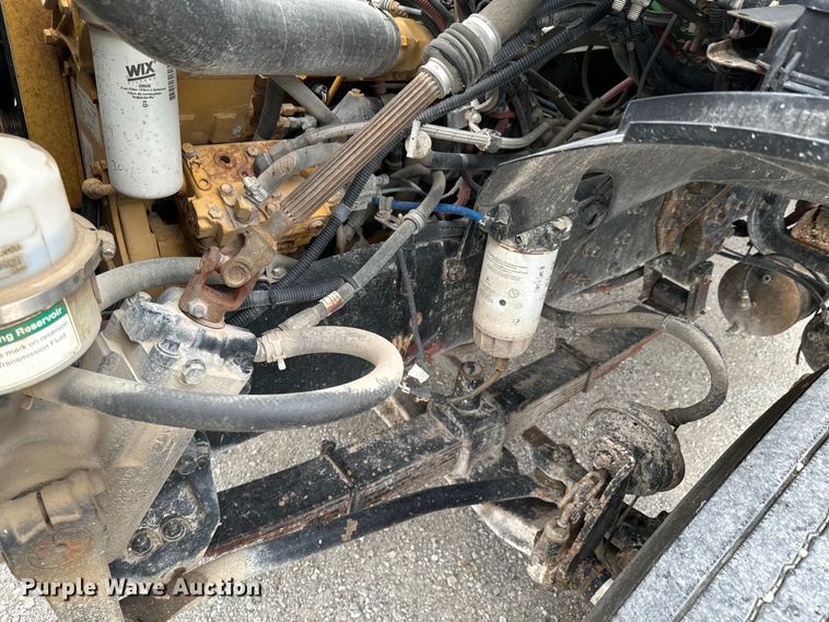 image for item DX0706 2005 Sterling L8500 dump truck