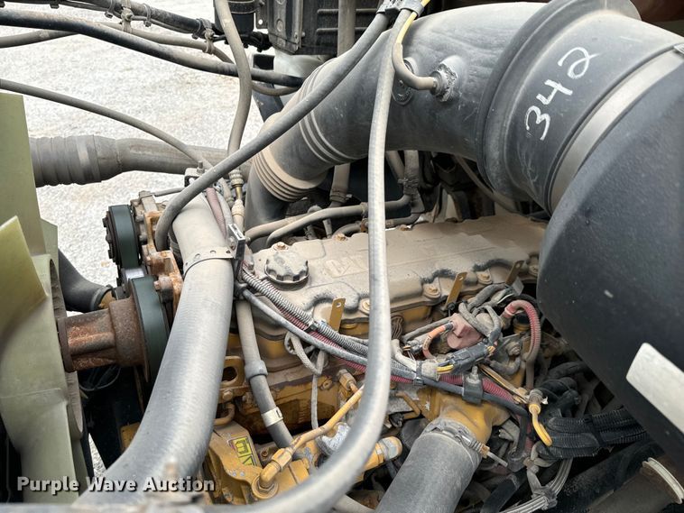 image for item DX0706 2005 Sterling L8500 dump truck