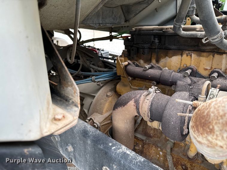 image for item DX0706 2005 Sterling L8500 dump truck