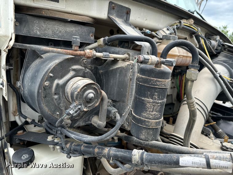 image for item DX0706 2005 Sterling L8500 dump truck