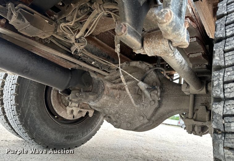 image for item DX0706 2005 Sterling L8500 dump truck