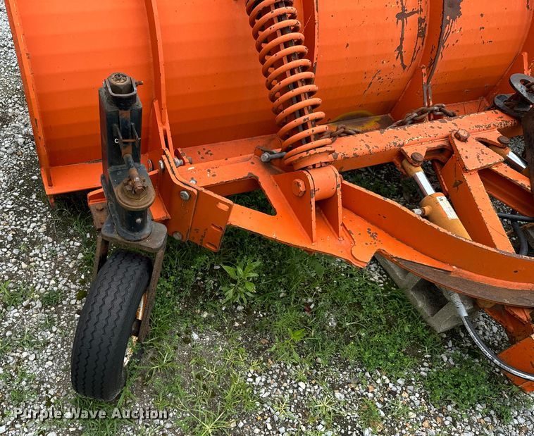 image for item DX0706 2005 Sterling L8500 dump truck