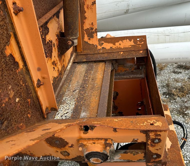 image for item DX0706 2005 Sterling L8500 dump truck